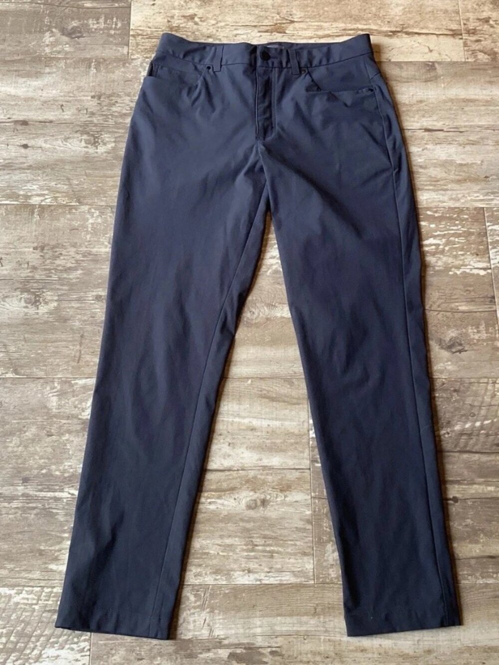 VRST Limitless Slim Taper Gray Chino Pants Men’s 31x32